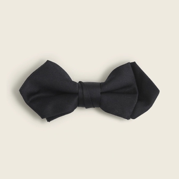 J Crew Boys' Silk Bow Tie - Picture 2 of 4